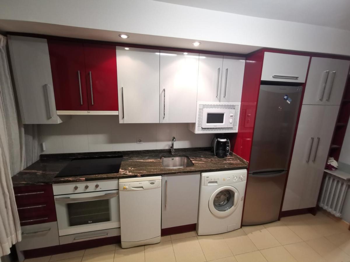 Comoda Vivienda En Huesca Exterior photo