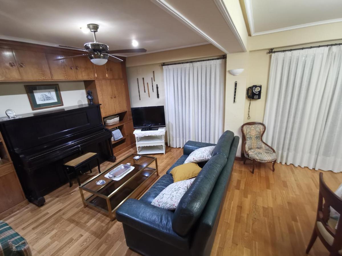 Comoda Vivienda En Huesca Exterior photo